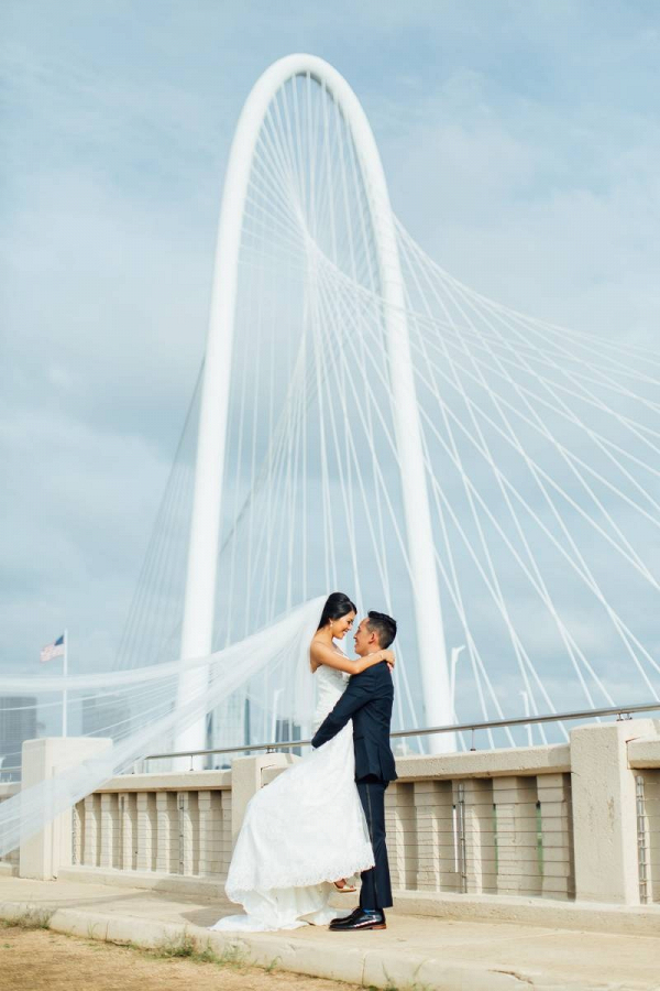 Dallas bridge wedding portrait