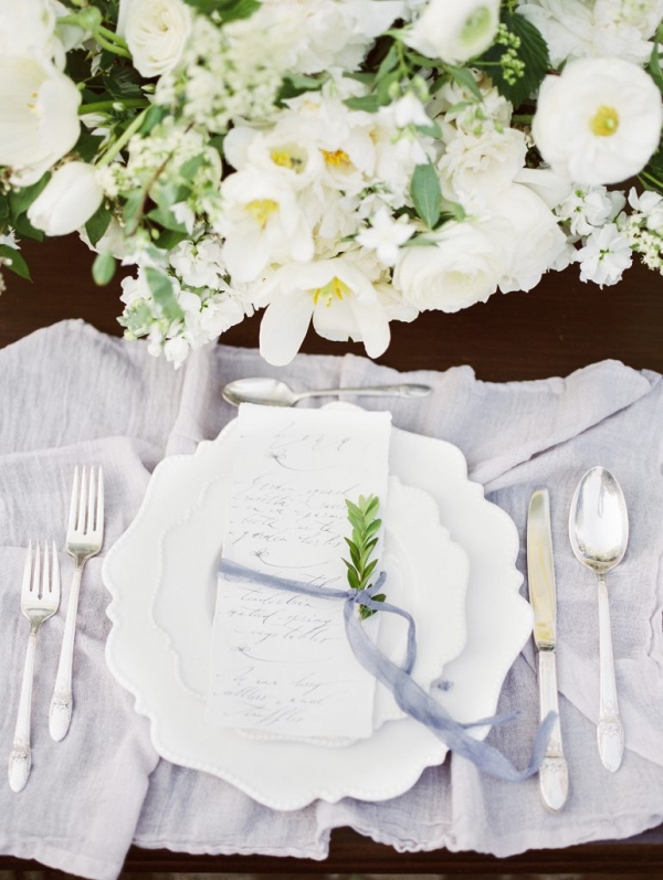 Elegant white and gray place setting on Aisle Perfect