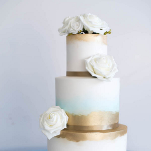Gold painted cake