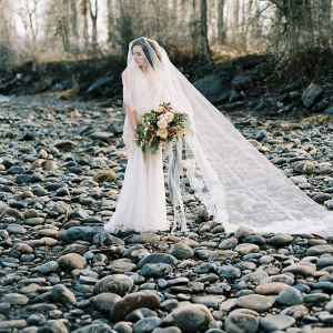 This Winter Bride Makes Braving the Cold Seem Totally Worth It