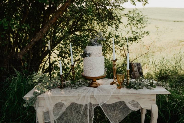 Macrame wedding cake
