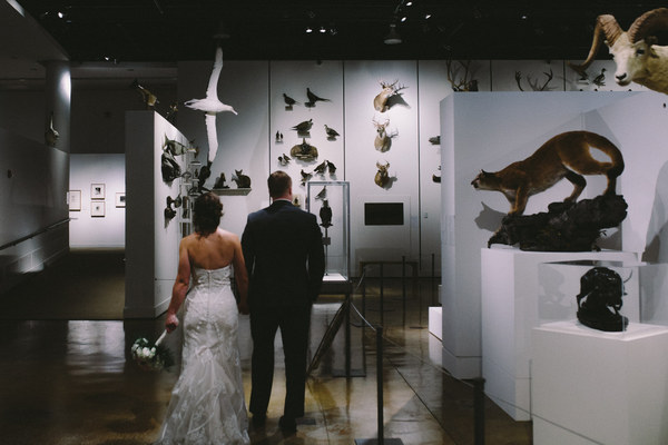 This Museum Wedding Has Stunning Photo Ops Galore!