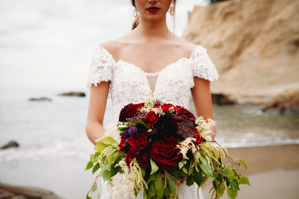 Spanish inspired bridal portraits at the beach in Oregon
