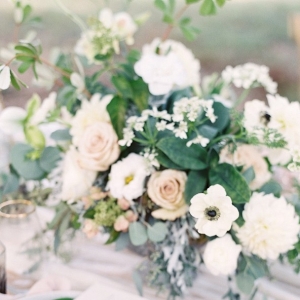 White and Blush Floral Centerpiece