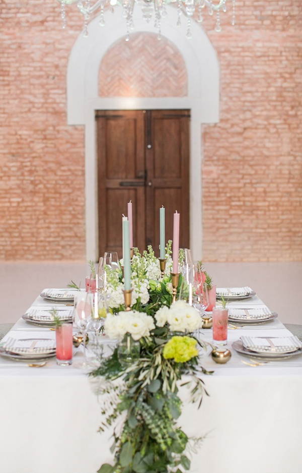 Pink and mint tablescape