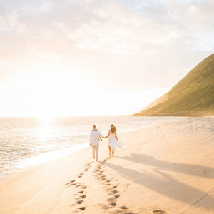 Sunset Hawaii beach wedding