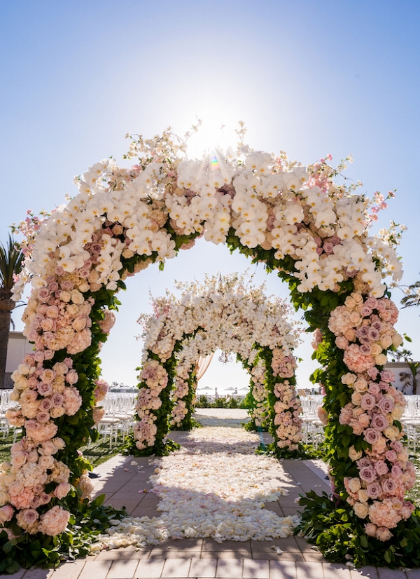 Luxury Wedding Arch