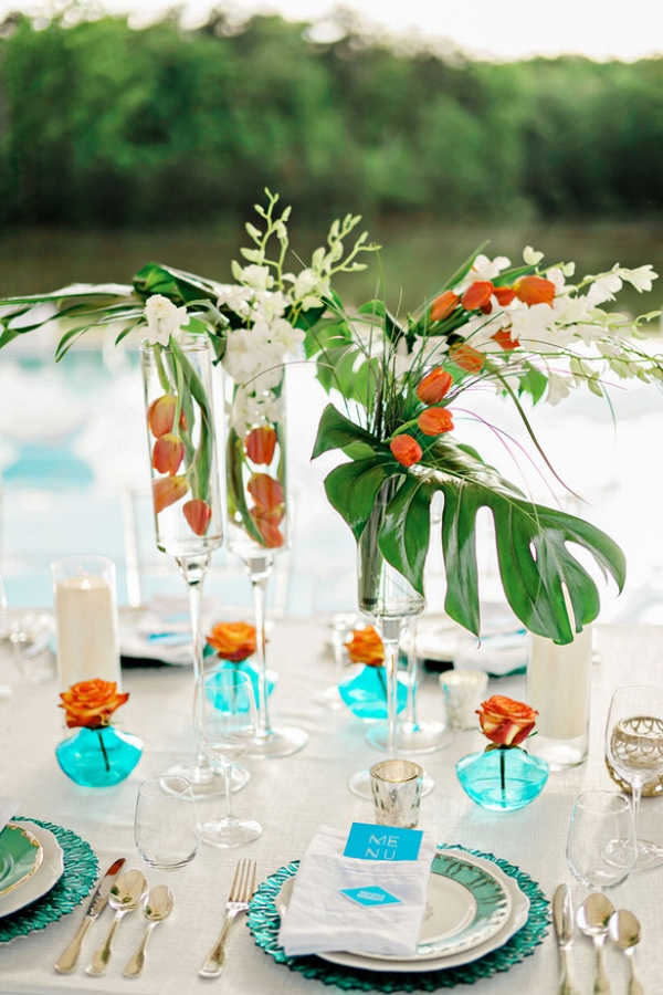 tropical poolside centerpiece on Belle the Magazine