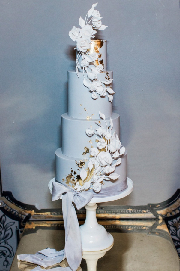 Gray and gold wedding cake