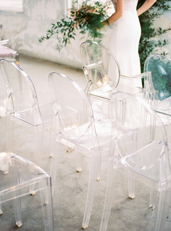 contemporary clear louis chairs for the ceremony seating