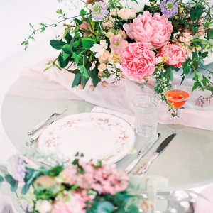 table setting with beautiful floral centrepiece