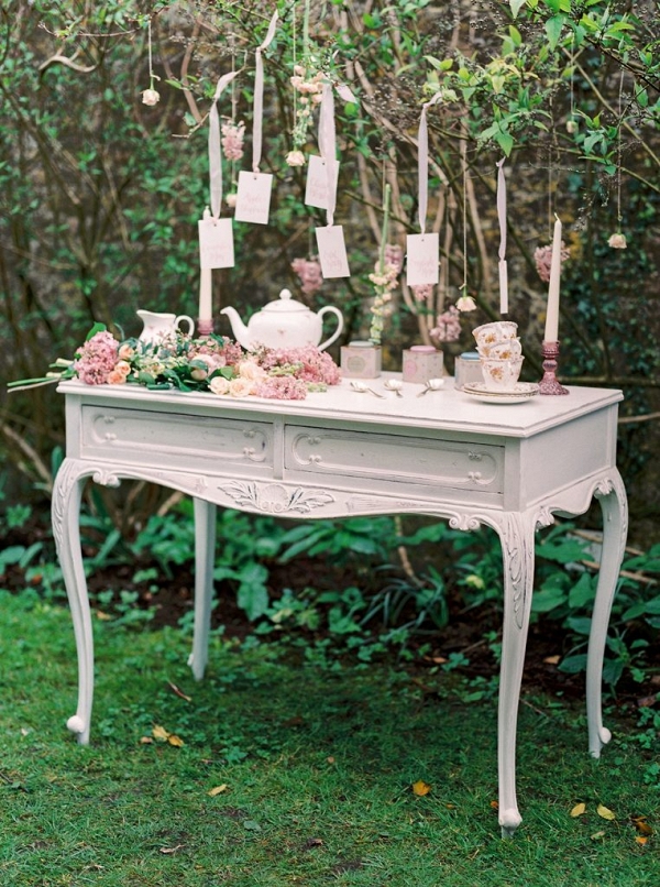 display table setting for tea for guests
