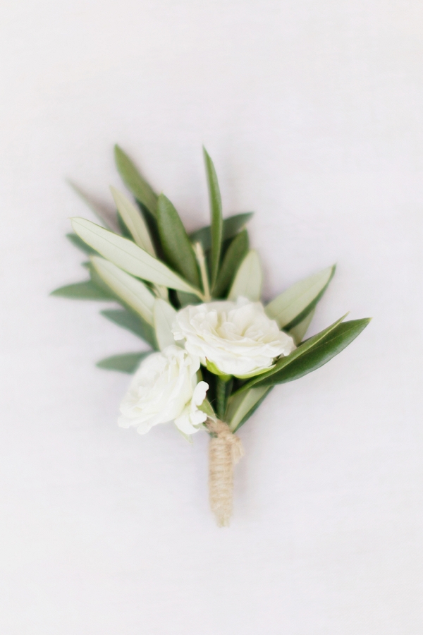 floral boutonniere  with roses