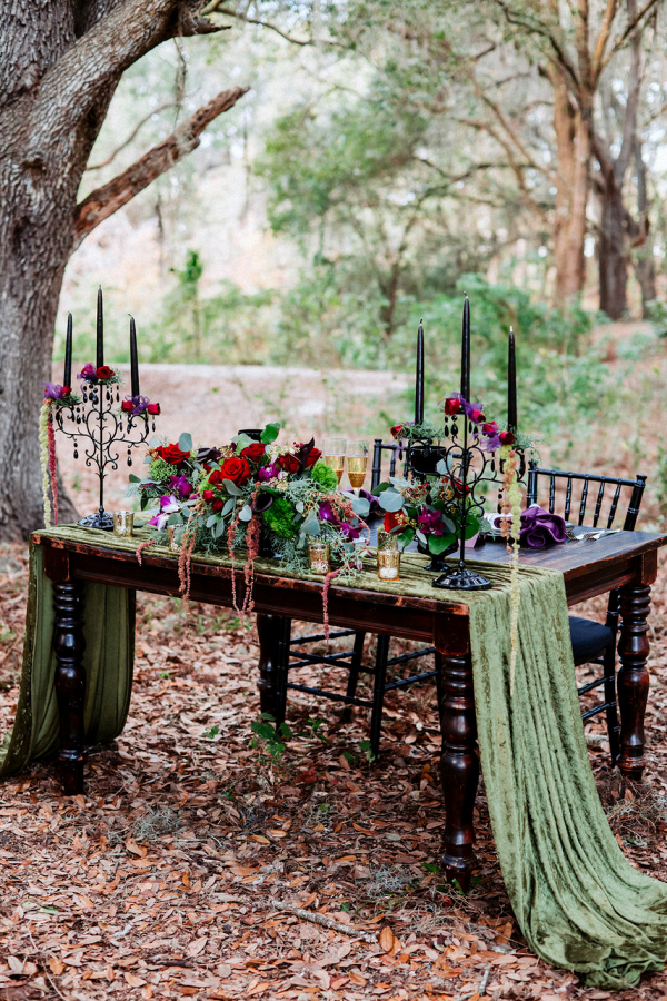 Woodland wedding tablescape