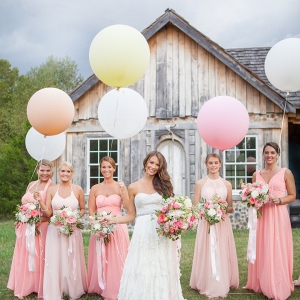 Bridesmaids with balloons on Bridal Musings