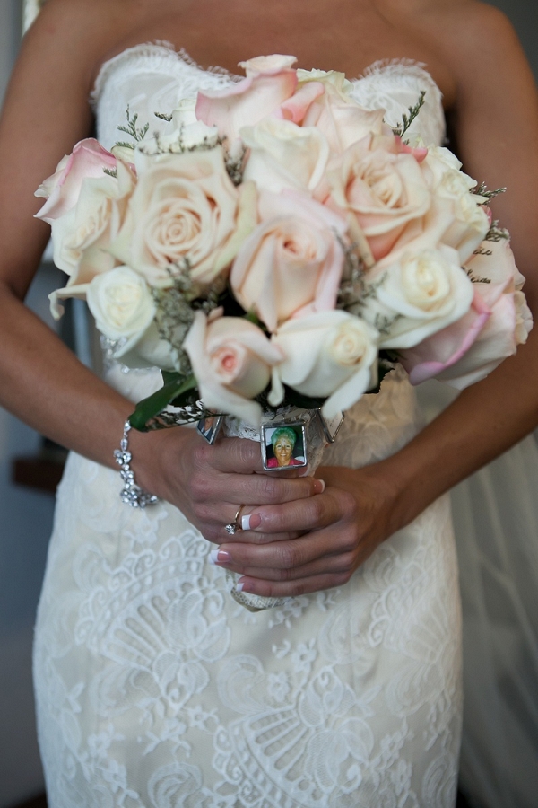This Bride Honored Her Lost Loved Ones by Wearing Their Photos in  Locket Attached to Her Bouquet