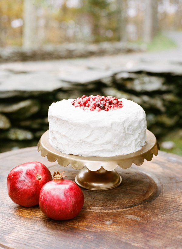 Simple One Tier Fall Wedding Cake Topped with Pomegranate