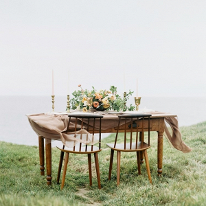 Sweetheart table on Chic Vintage Brides