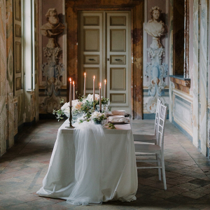 Italian villa wedding table