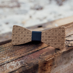 'Lord Stark' Wooden Bow Tie