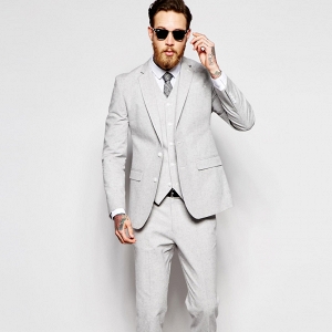 Light Gray Modern Slim-Fit 3 Piece Suit 
