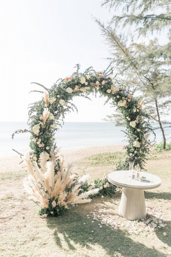Circle floral ceremony arch