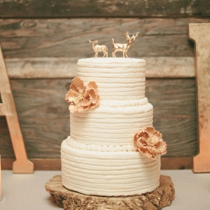 White Winter Wedding Cake