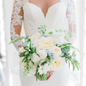 Cream and blue bouquet