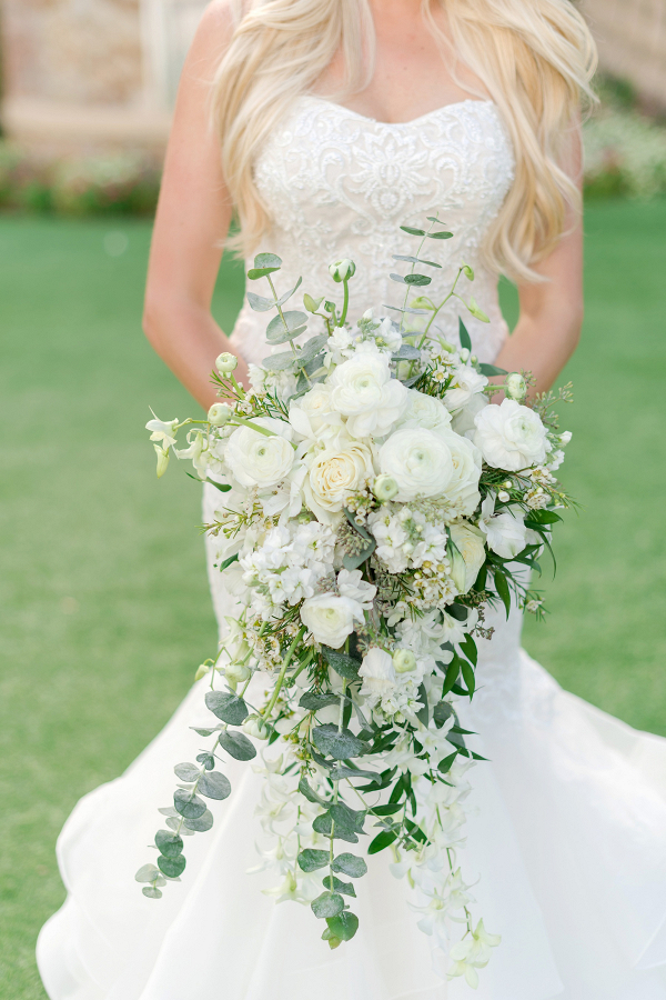 Trailing white and greenery bridal bouquet