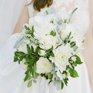 Ivory wedding bouquet
