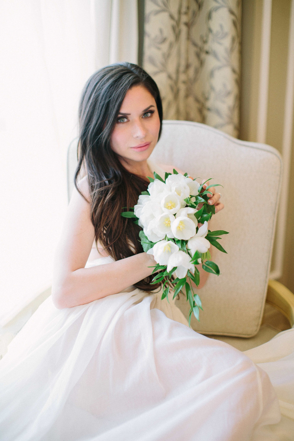 Bride with tulip bouquet