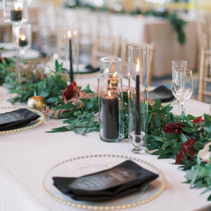 Rich and Elegant Winter Wedding Tablescape