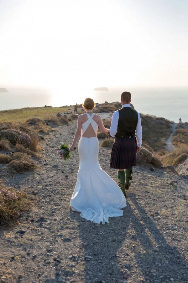 Alfresco Traditional Scottish Wedding Santorini on Ellwed 52