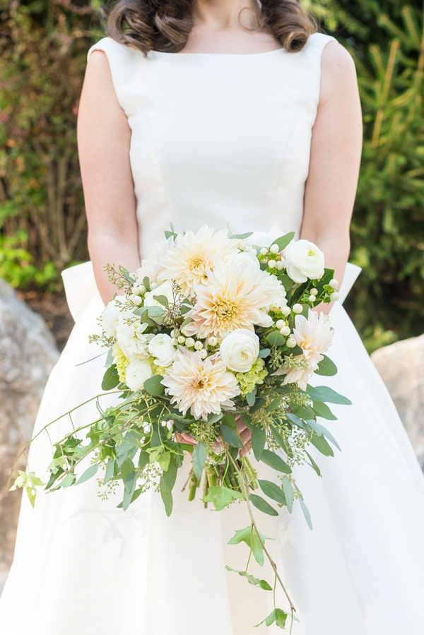 Dahlia bridal bouquet