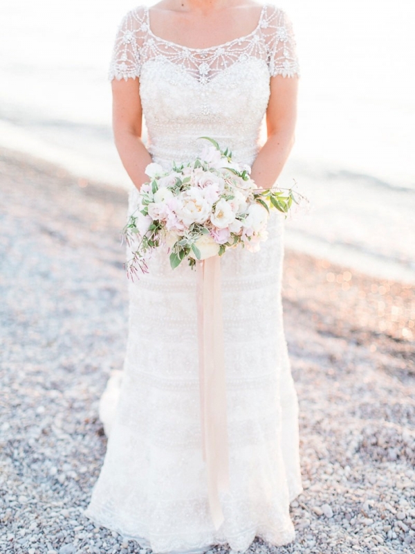 Blush and white bouquet