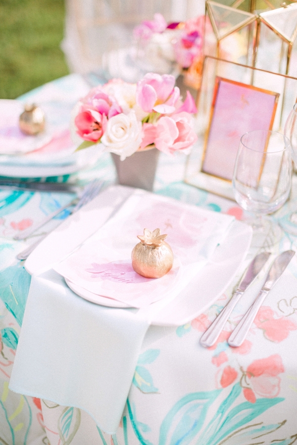 pink and aqua placesetting