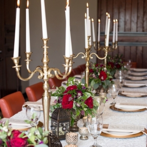 Red and white table scape with candelabra 