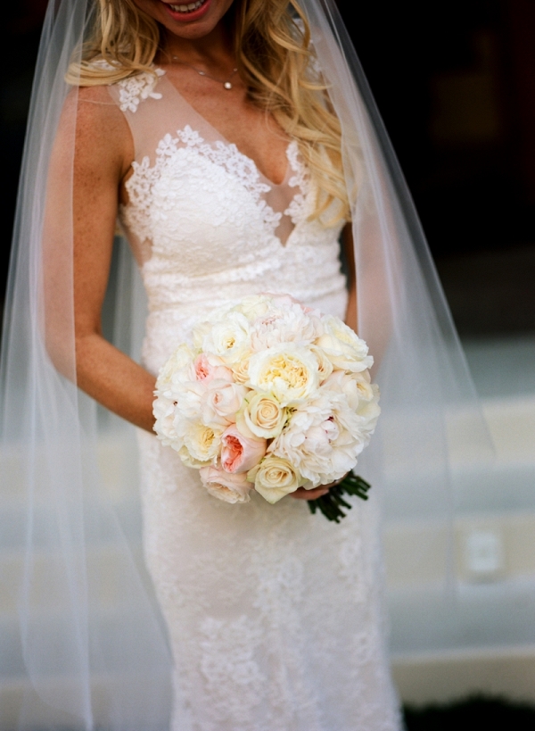 Blush and white bouquet