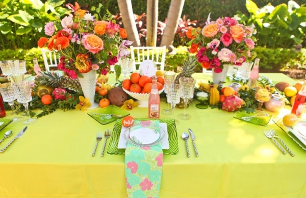 Lilly Pulitzer Inspired Tablescape