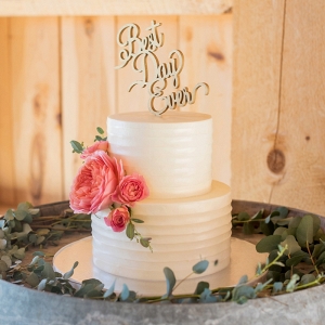 Simple buttercream wedding cake 