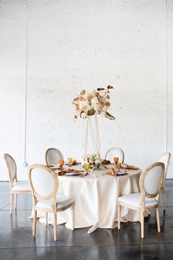 Modern geometric wedding table design