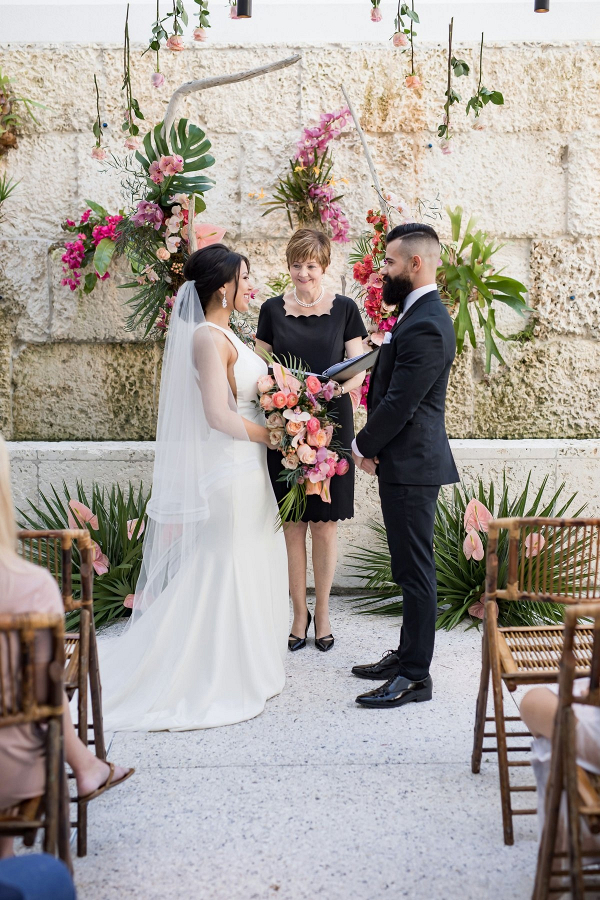 Tropical Florida wedding ceremony