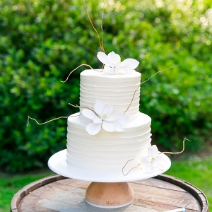 white wedding cake on Every Last Detail