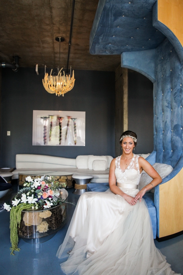 Vintage Style Bride In Swanky Lounge Area 