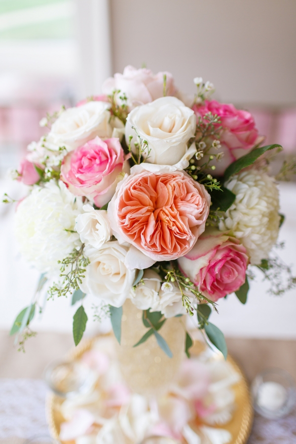 Pink, white, and gold centerpiece