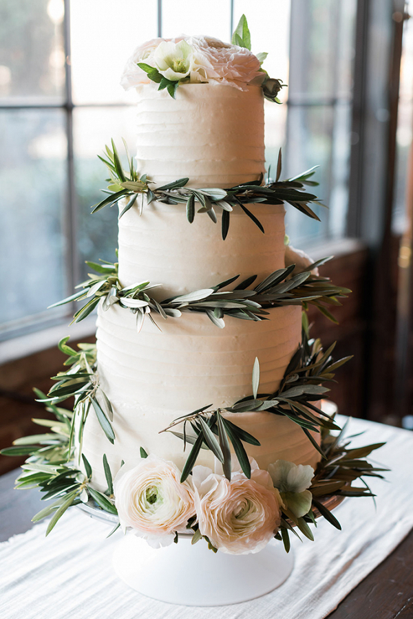 Greenery wedding cake