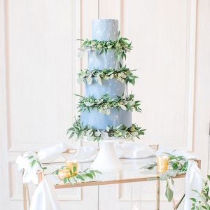 Marbled Wedding Cake with Greenery Garlands Between Layers