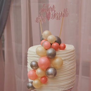 Bubbles-and-Bliss-Bridal-Shower-Cake