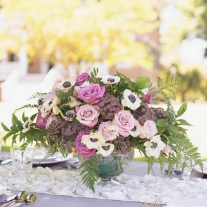 Elegant-Southern-Wedding-Inspiration-flowers