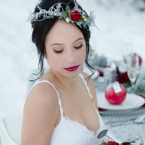 Frosted-Fairy-Tale-Wedding-Bride-floral-crown | Winter Wedding Bride